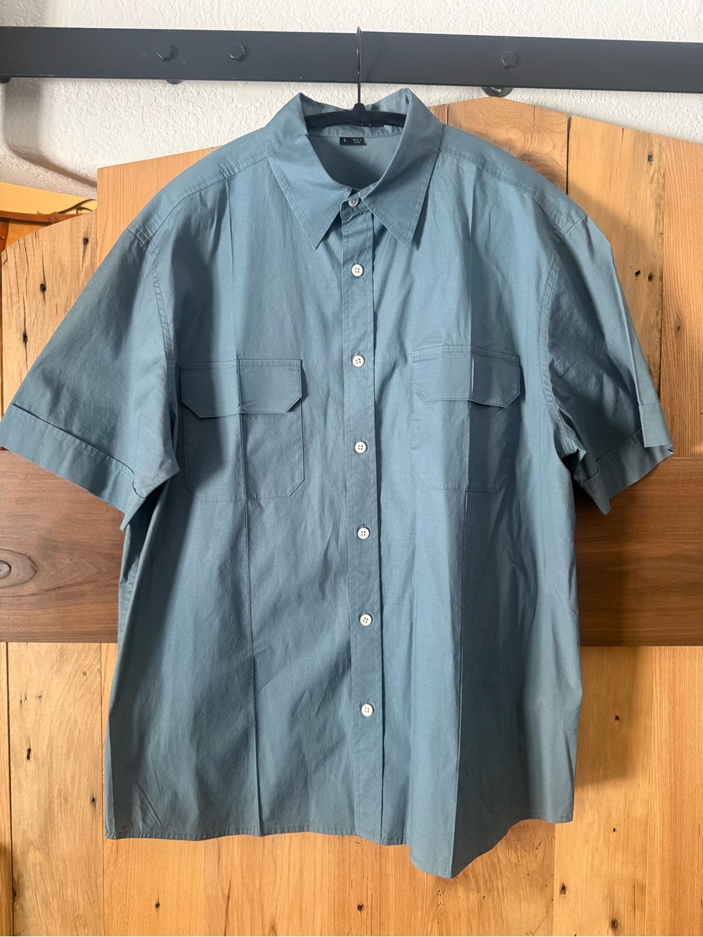 Theory Men's Short-Sleeve utility Button-Up Shirt in Slate Blue L